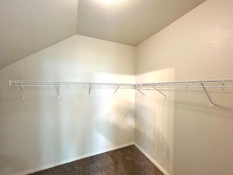 6814 Hibiscus Fls — Photo 10