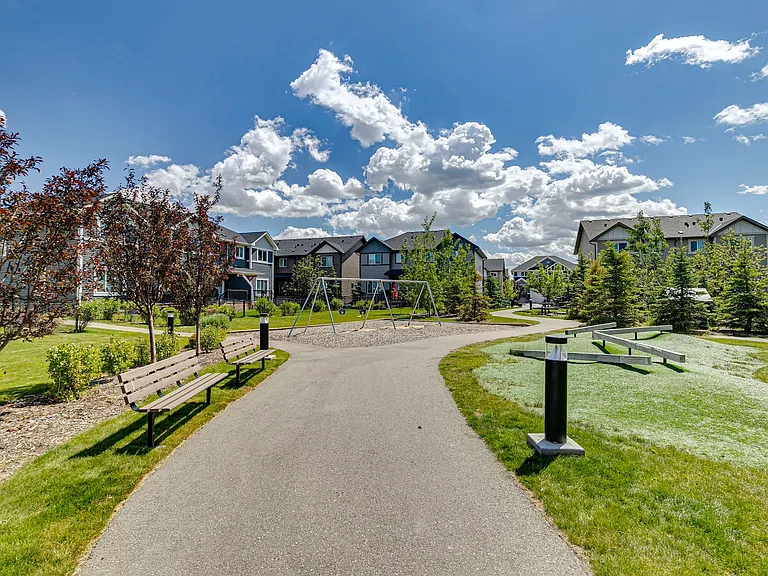 1 Reunion Loop NW — Photo 29