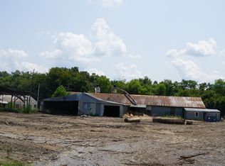 1044 E First St, Crossville, TN 38555