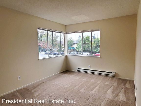 5th image of 4063 Hamilton Ave APT 4