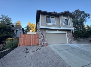 501 Elderwood Dr #A, Martinez, CA 94553