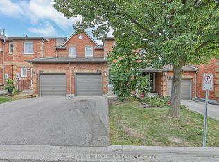 698 Caradonna Cres S #47, Newmarket, ON L3X 1W6