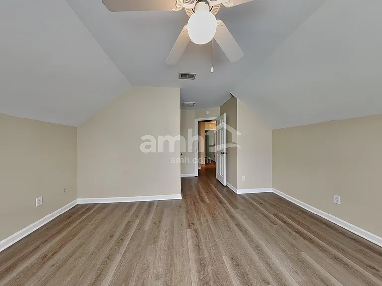 3907 Gisbourne Dr — Photo 15