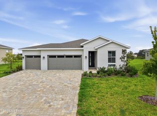 9210 Players Dr, Weeki Wachee, FL 34613