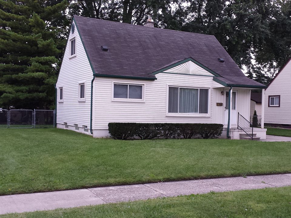 Exterior - Front view