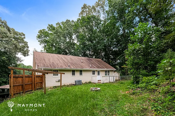 130 Moss Overlook Rd — Photo 3
