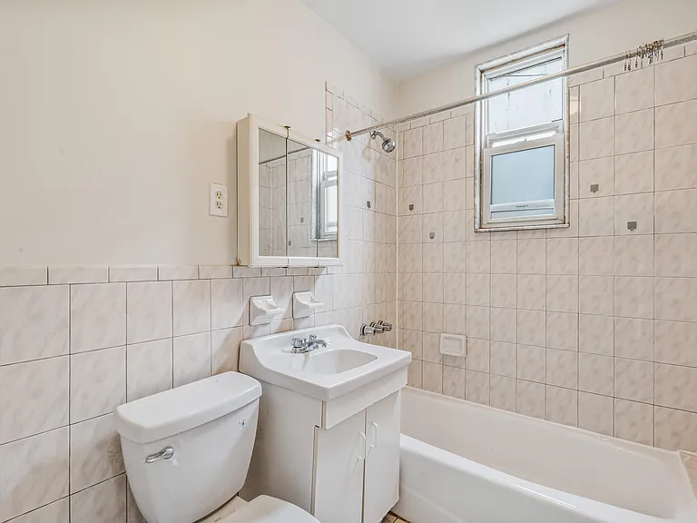 50-14 41st St #2 — Photo 10