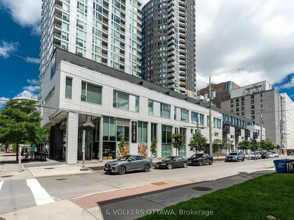 197 Lisgar St #207, Ottawa, ON K2P 0C3