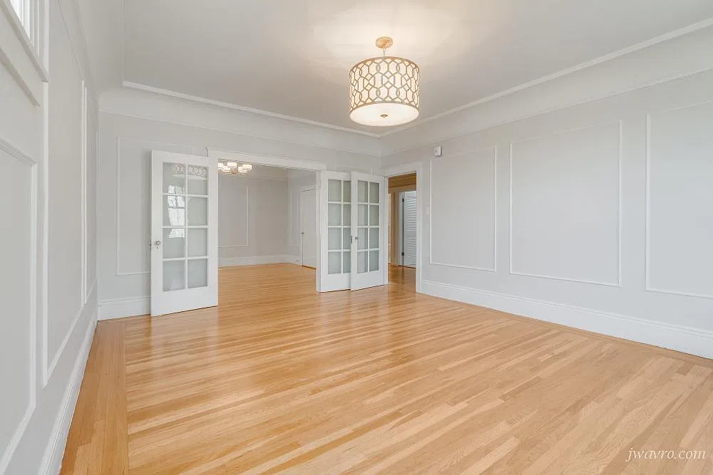 Completely Remodeled Pac Heights Two Bed One Bath — Photo 4