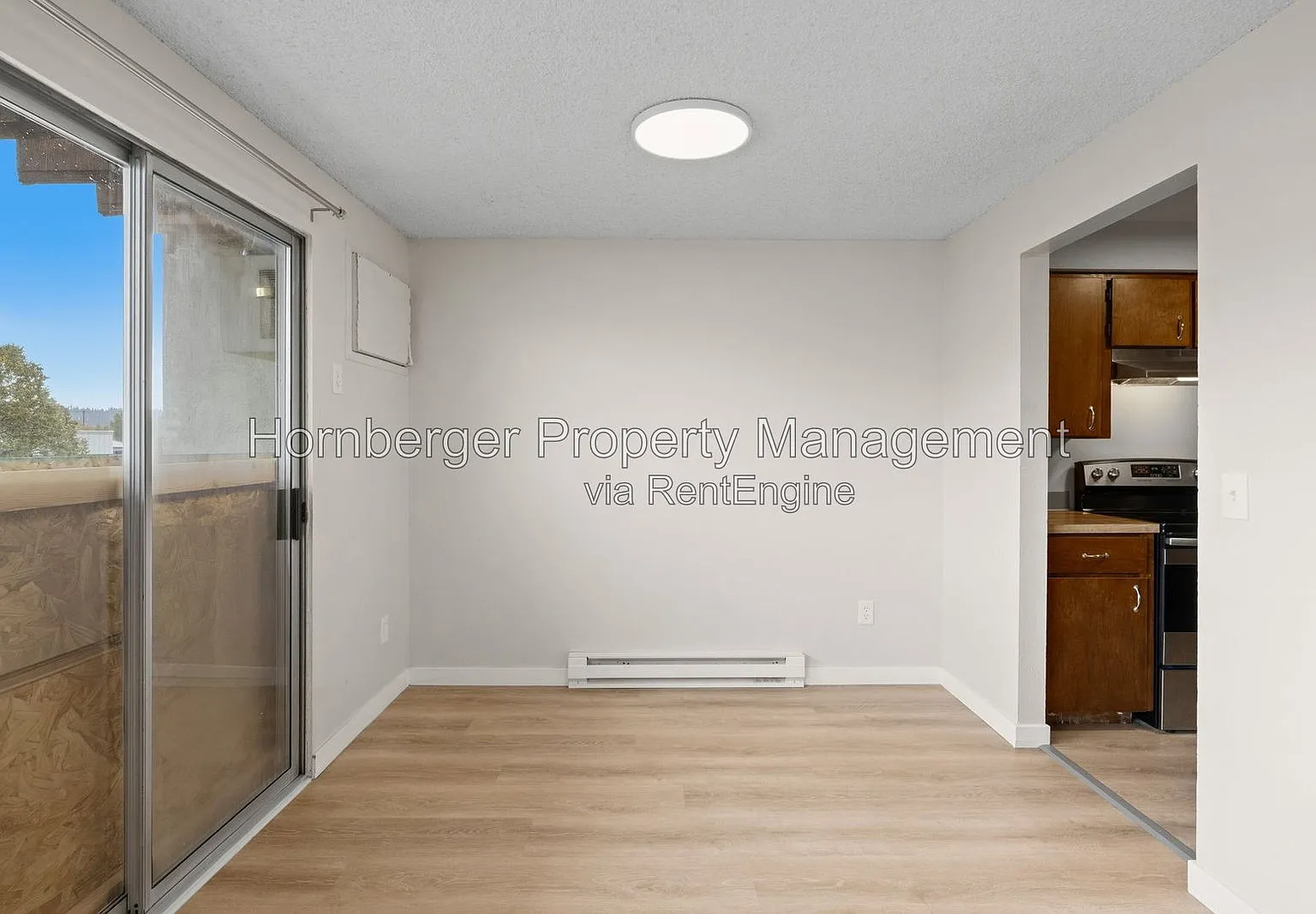 2 bed, 1.0 bath, 850 sqft, $995 — Photo 4