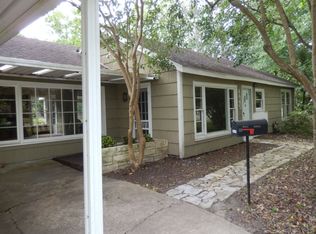 6845 Dillon St, Houston, TX 77061