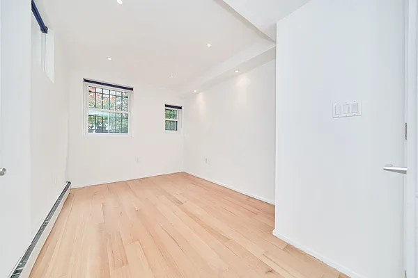 Rented by Corcoran | media 24