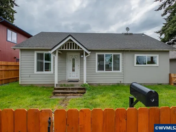 2215 Main St, Sweet Home, OR 97386