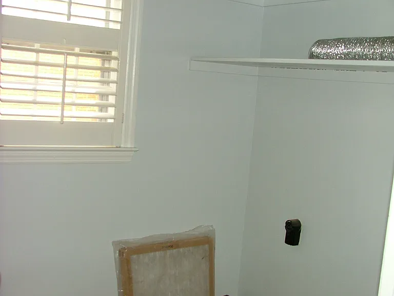 1534 Westwood Dr — Photo 17