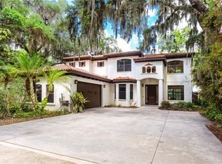 9908 Davis St, Gibsonton, FL 33534