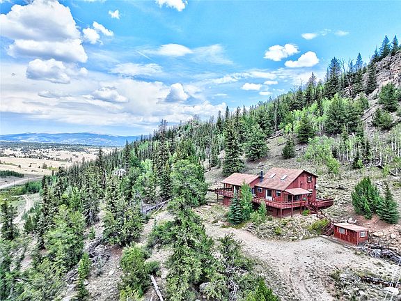 2nd image of 1722 Stagestop Rd