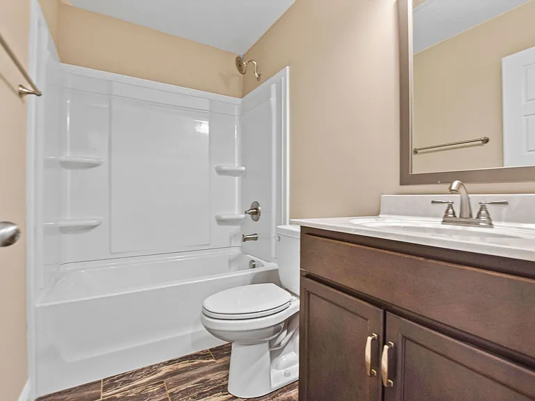 410 Irish Hills Dr — Photo 13