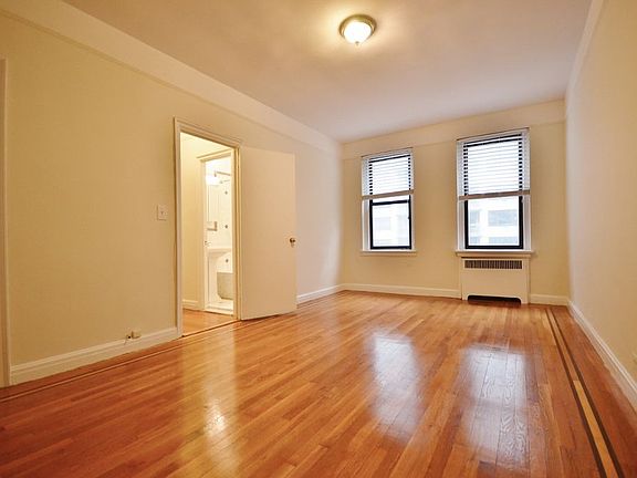 2nd image of 405 E 72nd St APT 6C