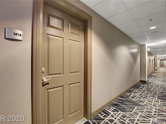 2nd image of 150 N Las Vegas Blvd #1818