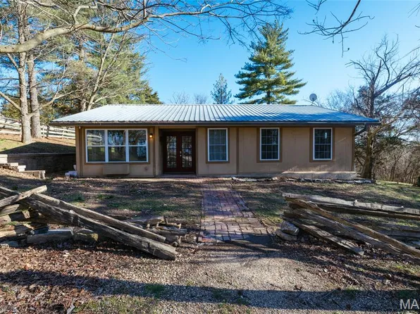 2104 Grand Army Rd, Labadie, MO 63055