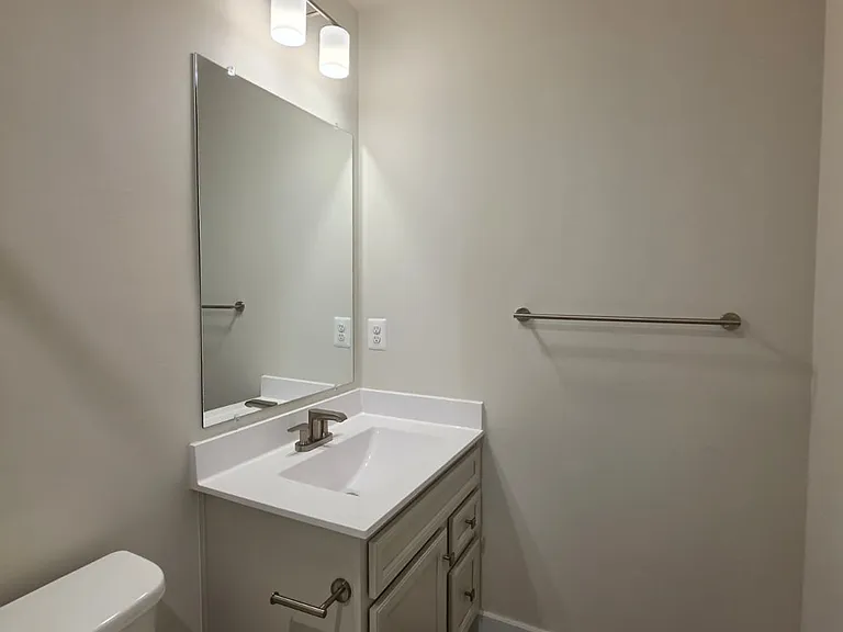 2928 Maisel St — Photo 15