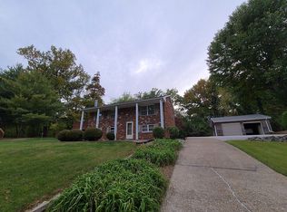 11938 Diamond Island Rd, Wadesville, IN 47638