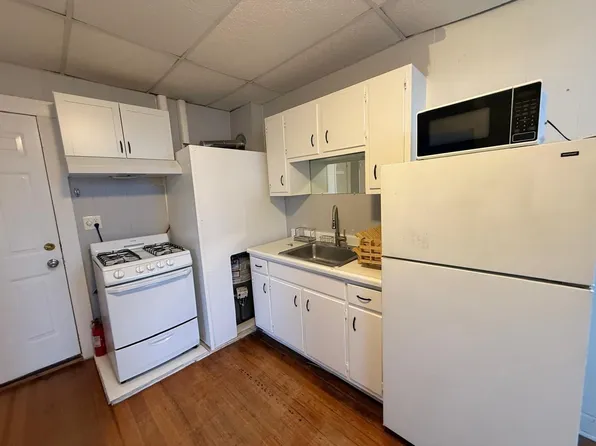 158 Salem St APT 8, Boston, MA 02113