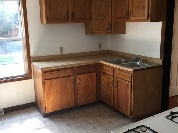 33 Tyler St #1, Buffalo, NY 14214