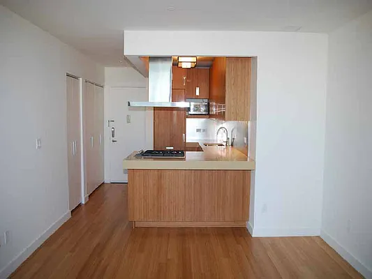 Rented by Sotheby's International Realty | media 14