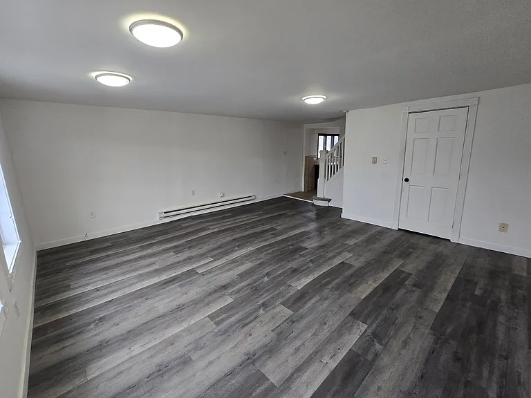 1136 Luzerne St #1136 — Photo 15