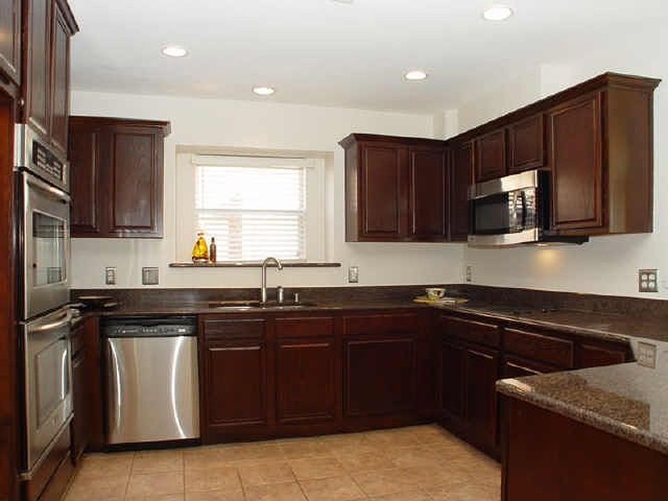 1st image of 4105 Creekmeadow Dr