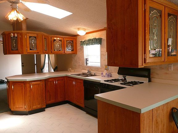 bright kitchen with tons of cabinets