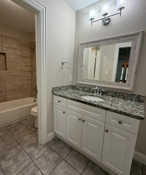 5707 Colorado St — Photo 7