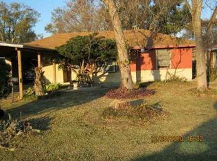 4810 Lawndale Ave, Groves, TX 77619