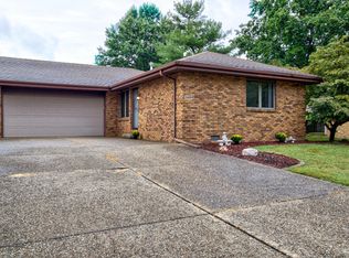 2409 Austin Dr, Springfield, IL 62704