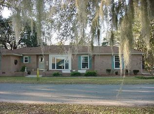 2001 Rock Fish Rd, Moncks Corner, SC 29461