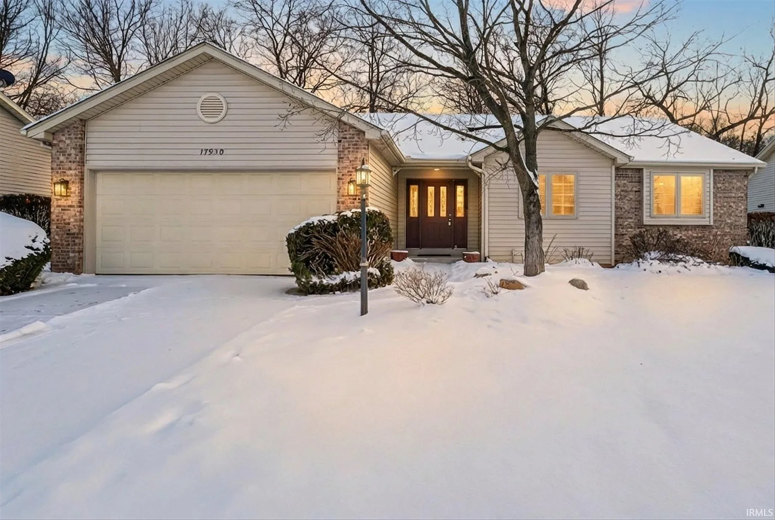 17930 Bay Hill Dr photo 1
