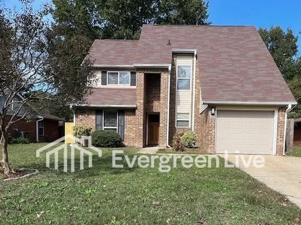 104 Aleron Ct, Raeford, NC 28376