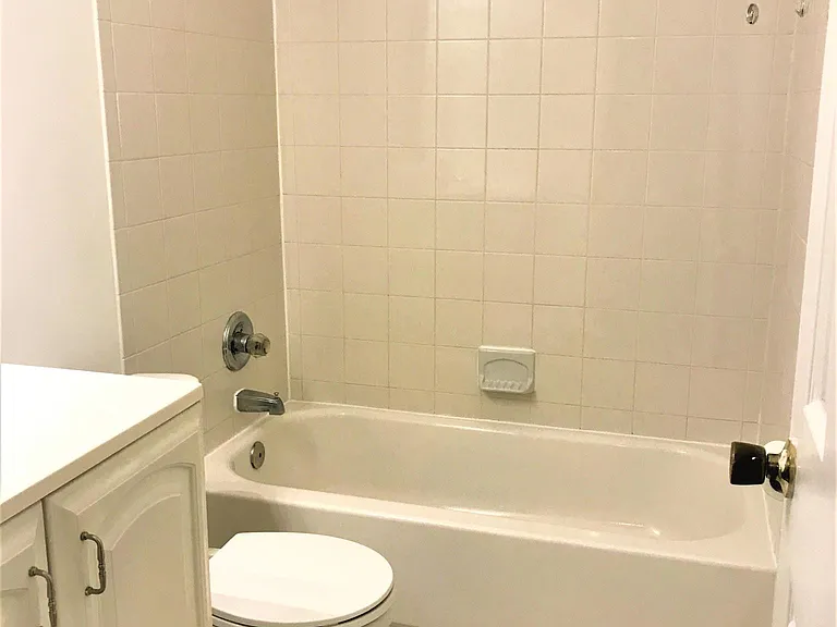 149 Springwood Cir #D — Photo 13
