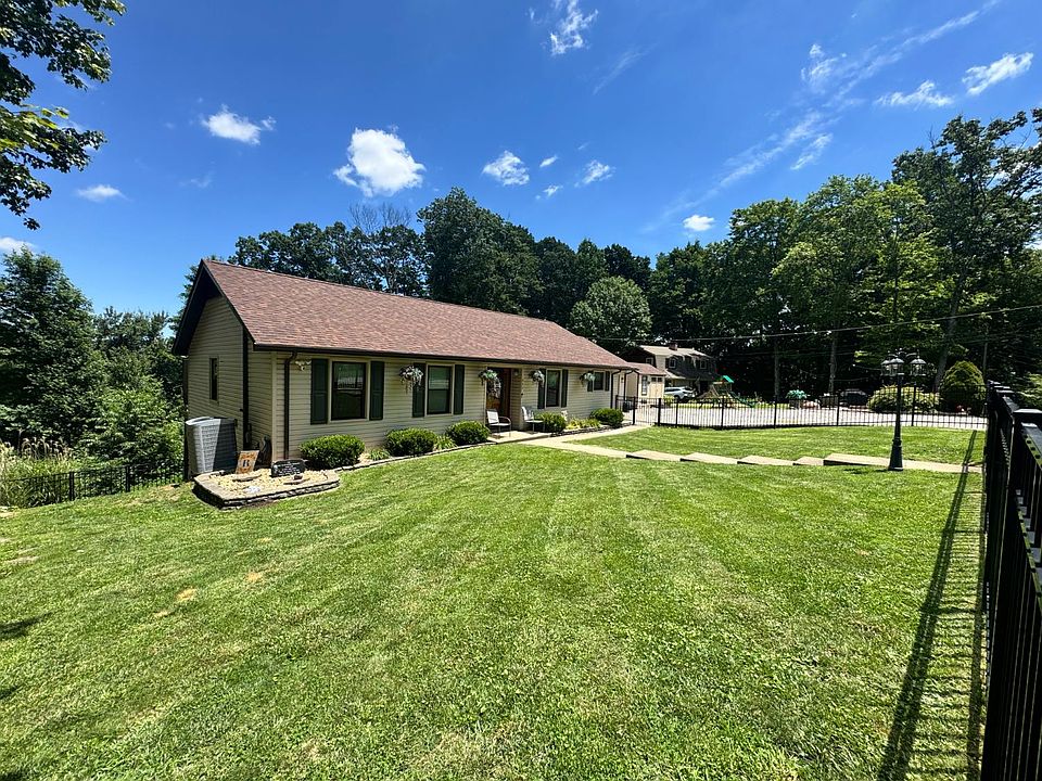 1st image of 235 Appalachian Heights Rd