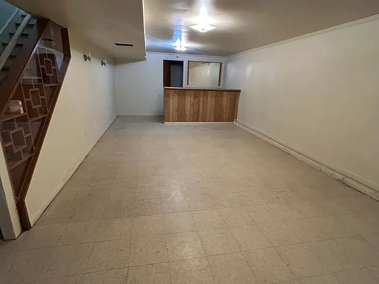 1904 N Oak Ln — Photo 20