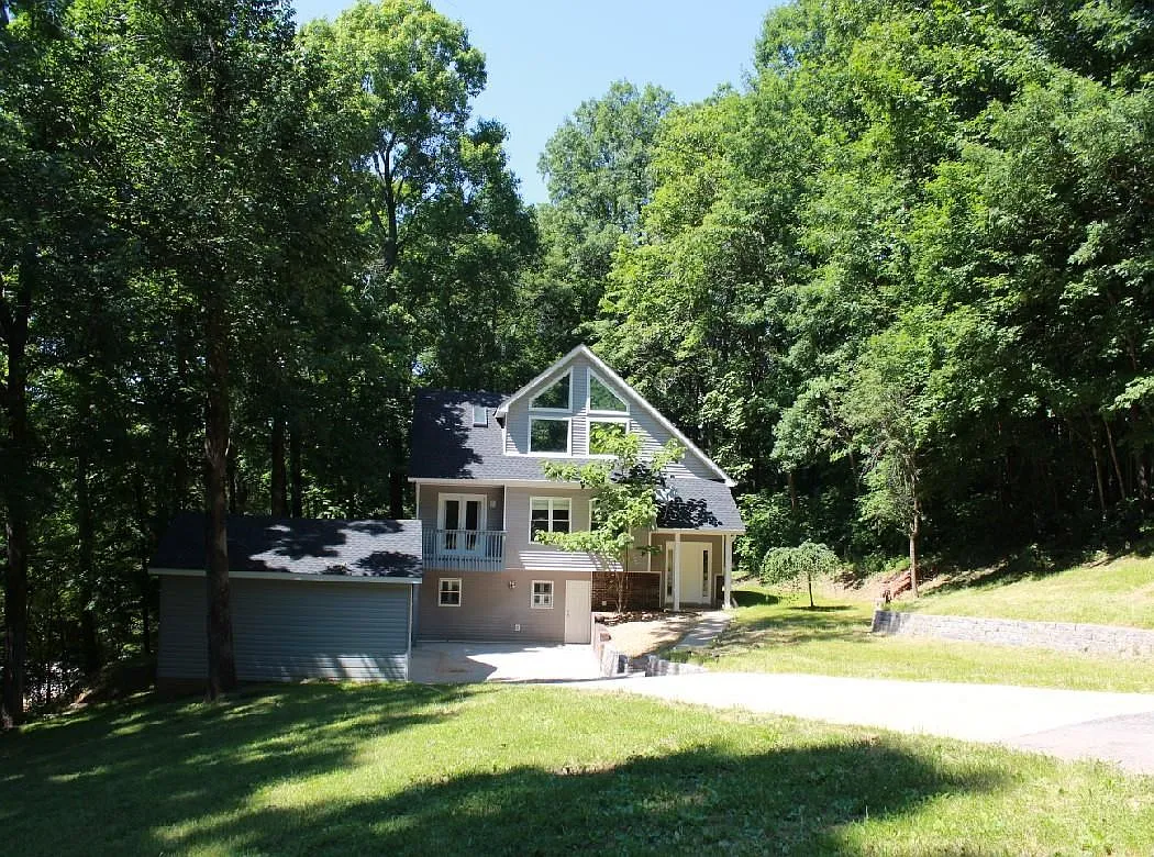 1350 Peachers Mill Rd photo 1