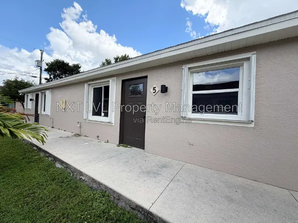 1321 SE 8th Ave, Cape Coral, FL