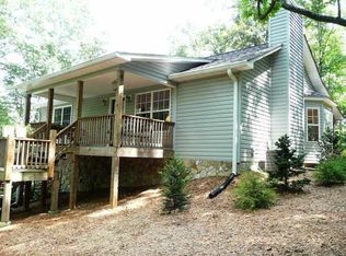 180 Diaz Ct, Ellijay, GA 30540