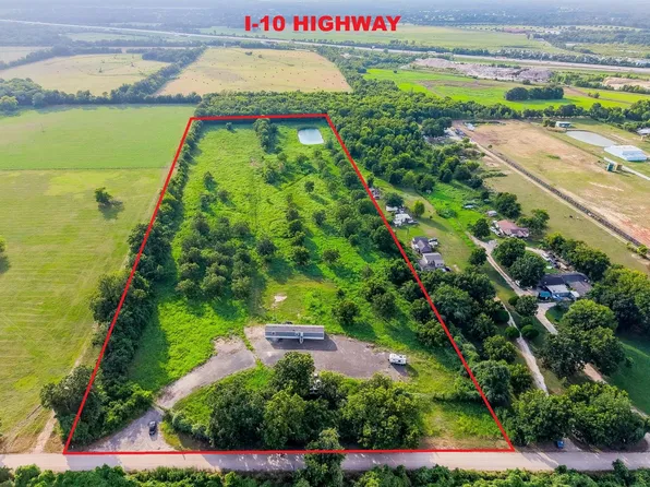 37220 Donigan Rd, Brookshire, TX 77423