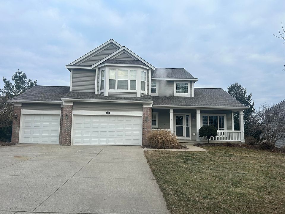 1st image of 2611 Arbor Chase Dr NE