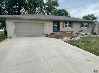 2008 Schaeffer Way, Emporia, KS 66801