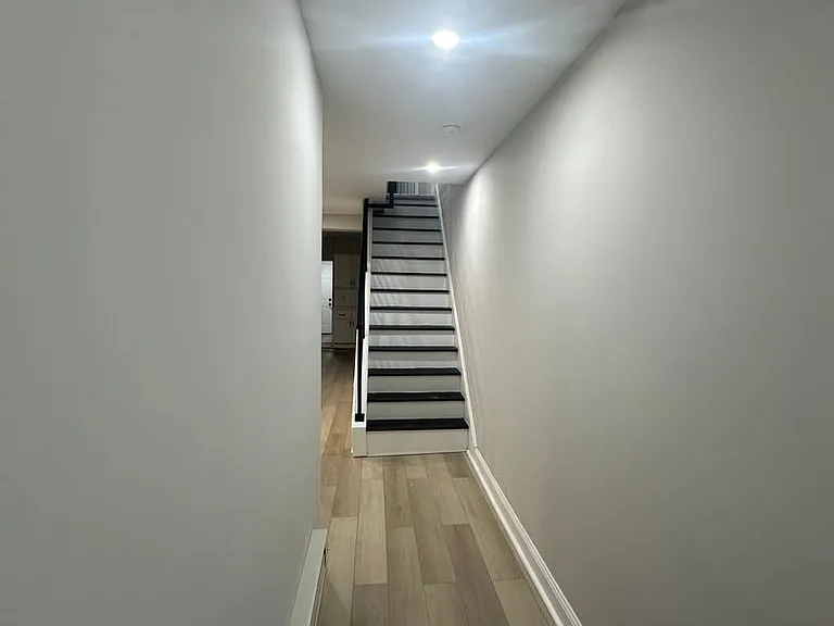 4038 Cambridge St — Photo 5