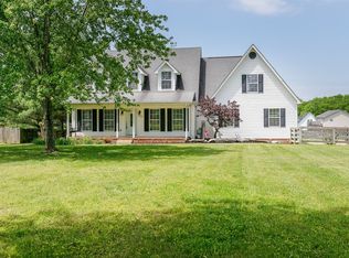 942 Cranford Hollow Rd, Columbia, TN 38401