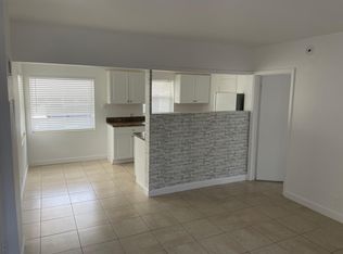 211 4th Ave S, Lake Worth, FL 33460